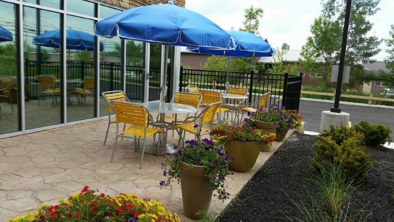 Fairfield Inn & Suites By Marriott Plattsburgh Exterior foto