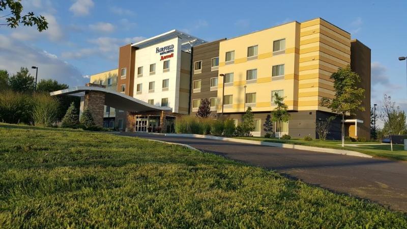 Fairfield Inn & Suites By Marriott Plattsburgh Exterior foto